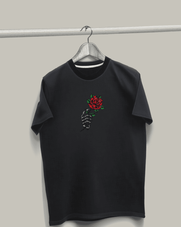 T-shirt Skeleton Hand with Rose